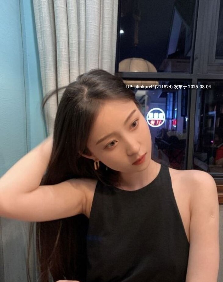 音乐系大三学姐公认的一朵花与前男友旧爱重燃 啪啪视频不慎流出 酮体超带感 露脸口交吞精！
