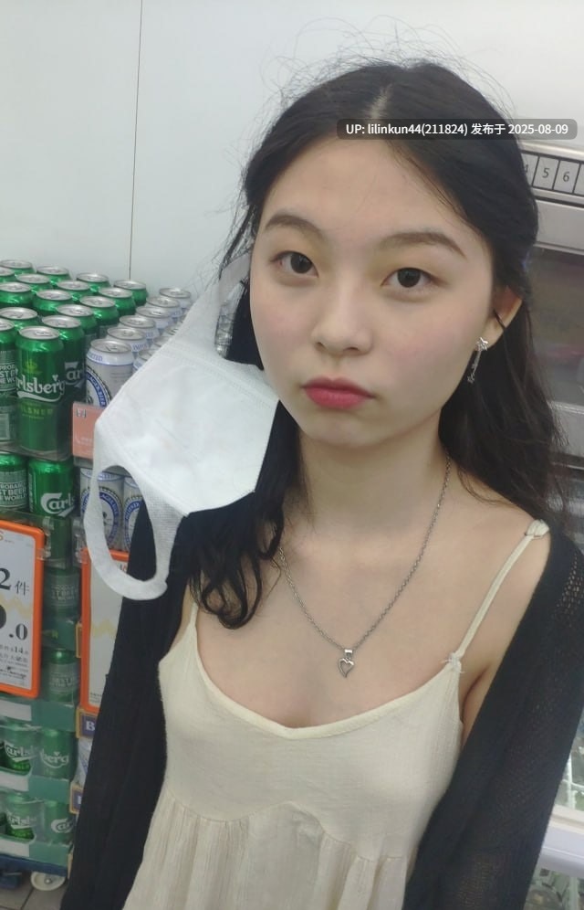 内地学生陈意涵香港滥交，无套内射猛操淫叫，翘臀后入手铐调教，私密视频曝光!-第3张图片-萌站
