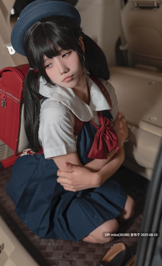209 – 咬一口兔娘(黏黏团子兔)-咬人小小兔 9月作品『捕获水手服』 小剧场 [77P1V]