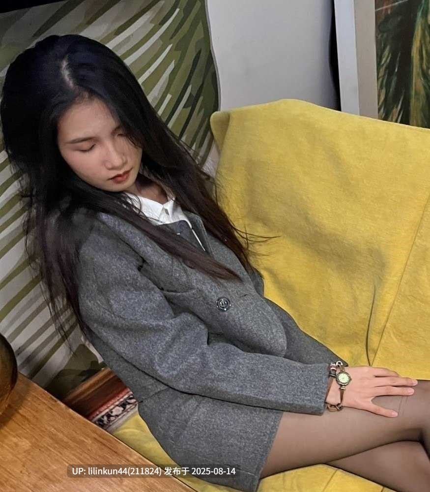 气质非常高的小母狗学生妹 被渣男分手曝光性爱视频吞精 口交后入完美露脸啪啪！-第2张图片-萌站