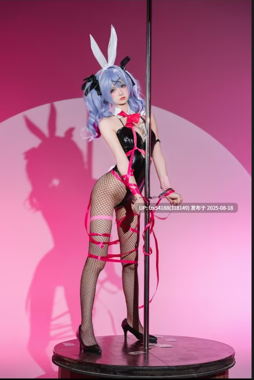 coser@九柒喵 - 初音兔子洞-【26P520MB】-第2张图片-萌站