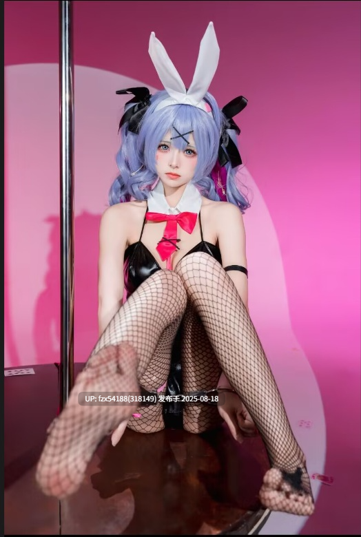 coser@九柒喵 - 初音兔子洞-【26P520MB】-第4张图片-萌站
