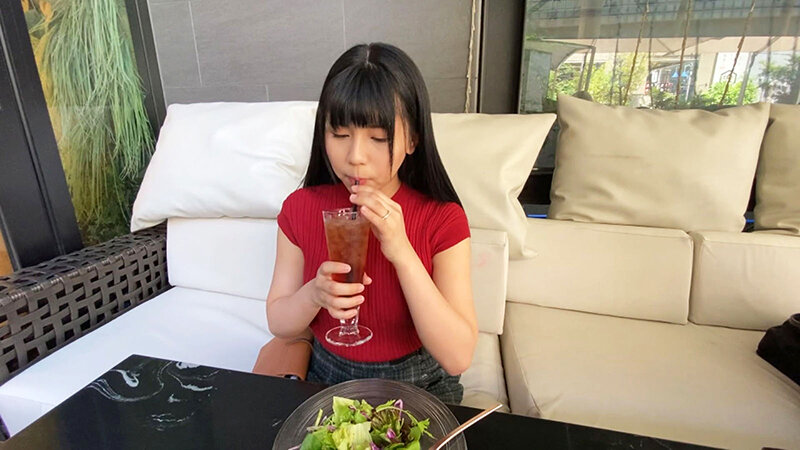 地味めの巨乳若妻が応募してきました。どうやらセックスレスのようです。-第5张图片-萌站