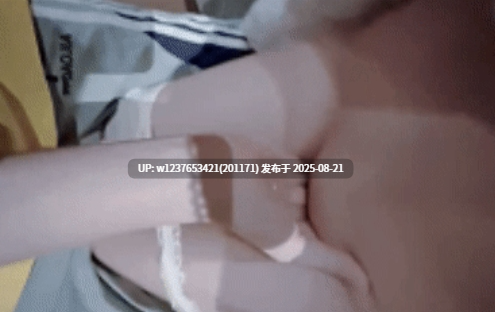 海角乱伦大神【意淫自己妹妹】带着妹妹去图书馆借读【1v1.37G】-第2张图片-萌站