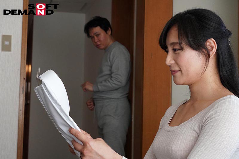 僕は子供部屋おじさんです。母で性欲処理をすませています。桃色かぞくVOL.14 平岡里枝子-第9张图片-萌站