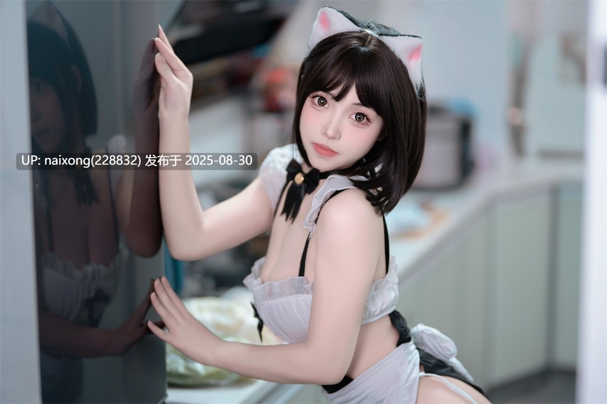Bangni邦尼 - 女仆 4K [1.3P-1.02G]