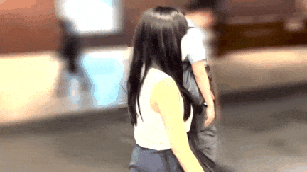 【AV】[户外露阴癖] 打扮成工人回家的年轻女子被玩弄变成荡妇，并被迫在摩天轮上做出淫秽行为。/090505
