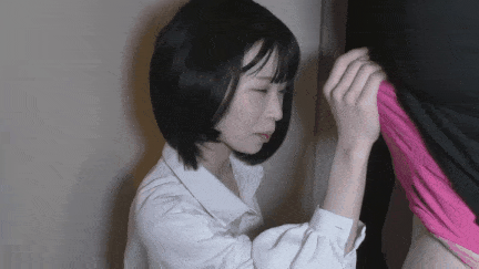 【AV】18岁首部性爱视频就着床怀孕！如今20岁为人妻……追忆往昔，中出怀孕！在超级敏感淫荡的阴道里进行大/0906024