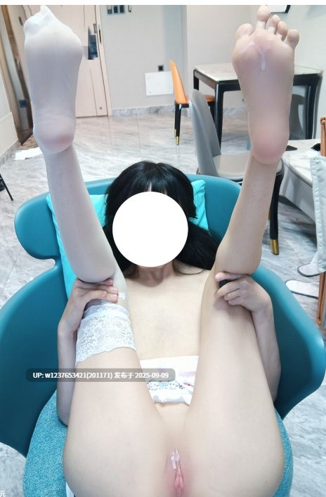 [度盘]诱桃酱萝莉私拍福利245P10V940M-第5张图片-萌站