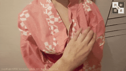 【AV】我给她按摩乳房，还穿着浴衣给她站着乳交/0908029-第5张图片-萌站