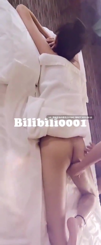 【bilibili0001】免费！2024年新流出，南航退役空姐，，已婚人妻，175cm48kg，性瘾喜欢露出身材超棒 [96V 748M]-第2张图片-萌站
