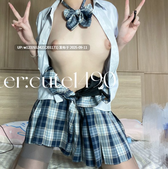 cute1490极品一线天白虎萝莉合集406P18V1G-第5张图片-萌站