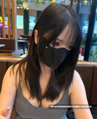 超极品大奶尤物【欣欣子】露出做爱裸舞福利【39V77P-8g】-第5张图片-萌站