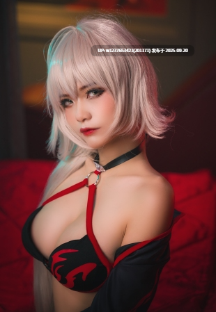 Azami - NO.21 贞德狂战士 [20P-56MB]