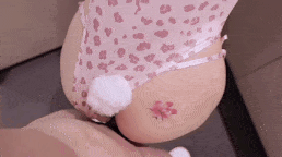 白丝淫荡小厨娘