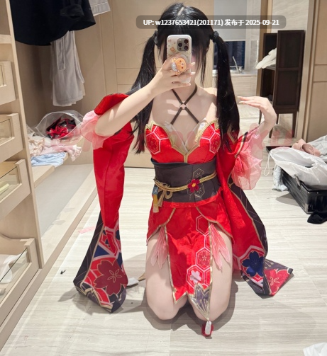 顶级巨乳Cos白虎萝莉【晕晕鱼】私拍视频福利【36v249p 1.1g】-第8张图片-萌站