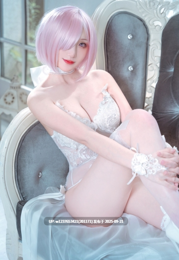 是夙卿呀 – 4套COS写真合集【409M】-第2张图片-萌站