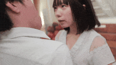 【AV】外表萝莉内心放荡的合法幼女教师 日向由奈让学生们觉醒恋童癖/09220016
