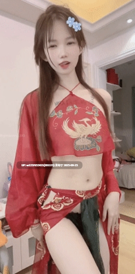 【妮子没烦恼】快手颜值嫩妹，技术舞蹈主播，露点节奏裸舞，定制情趣内衣骚舞，包含早期1V1裸聊视频【86V 9.89G】-第4张图片-萌站