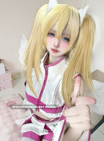高颜值极品COS小萝莉【xiogu1177791】裸舞自慰勾引求草，比奶心，幻龙后入，狗爬式中出【94v+1g】-第13张图片-萌站