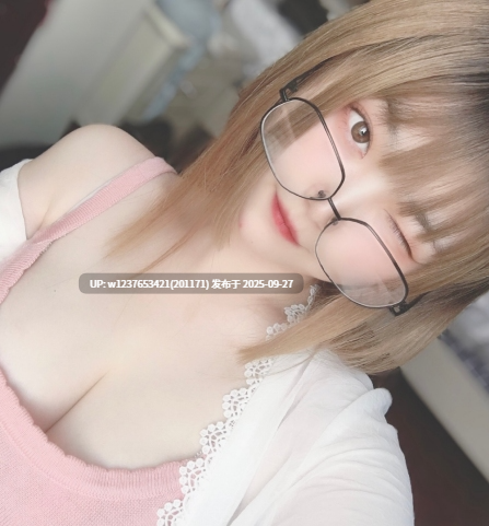 巨乳萝莉福利姬【Misanay】开盒生活照+视频+图包流出合集【342M】-第4张图片-萌站