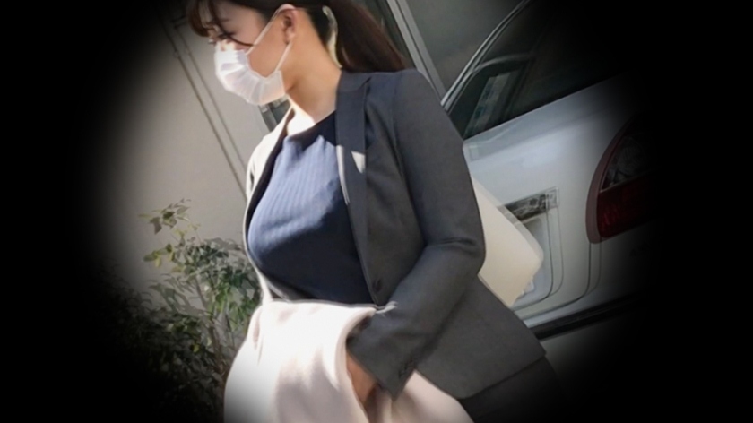 【H巨乳に通勤中出し】電車で痴漢。乳をもてあそばれ→中出し、昼休みはパイズリ奉仕、仕事終わりに激ピストンで千切れそうなほど暴れまわる爆乳。終日フル稼働の働くおっぱいへ3射精！-第9张图片-萌站