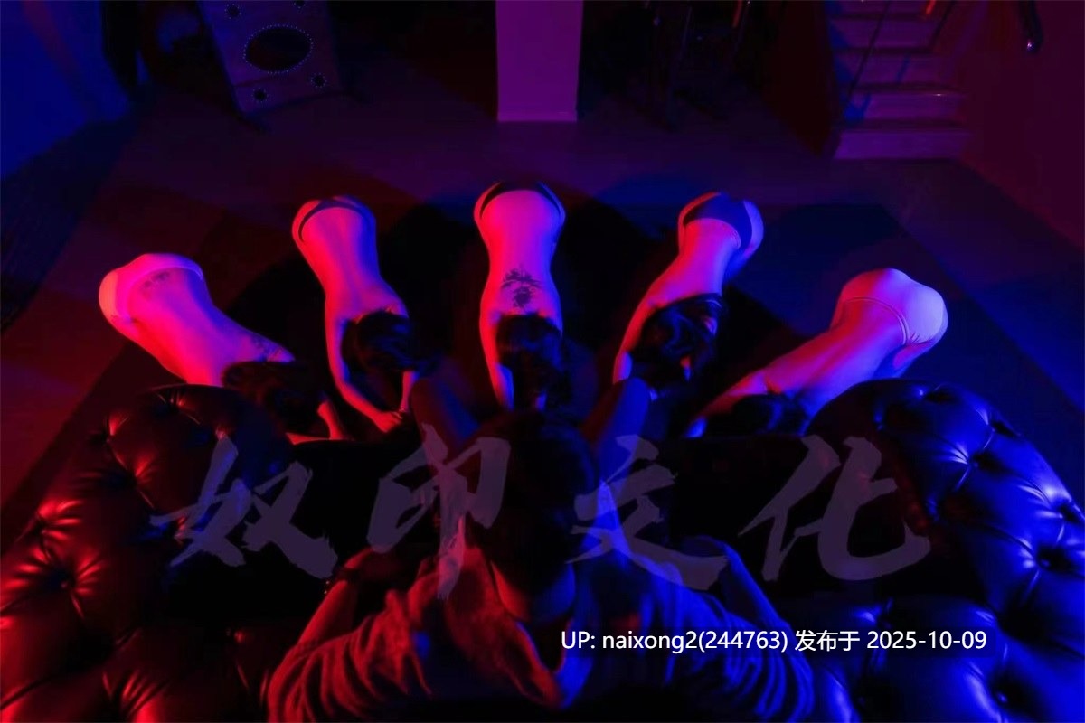 Tian01(黛甜小饼干) - 奴印文化模特 [40P+11V][50M]-第3张图片-萌站