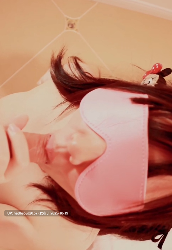 反差萝莉萌妹〖工口糯米姬〗调教 娇嫩小屁眼戴上小尾巴 白虎美穴无套爆操内射 精液从小骚穴流出-第3张图片-萌站
