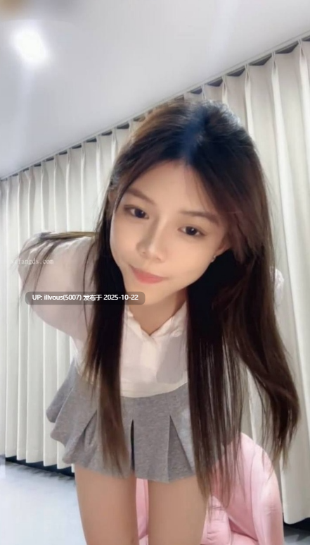 刚下海的00后白嫩清纯少女，可爱甜美的外表下藏着反差淫荡的心！无毛粉穴娇嫩出水，被狼友调戏还很娇羞，颜值绝对属于美女级别，自慰随便弄一下子就爆浆！-第3张图片-萌站