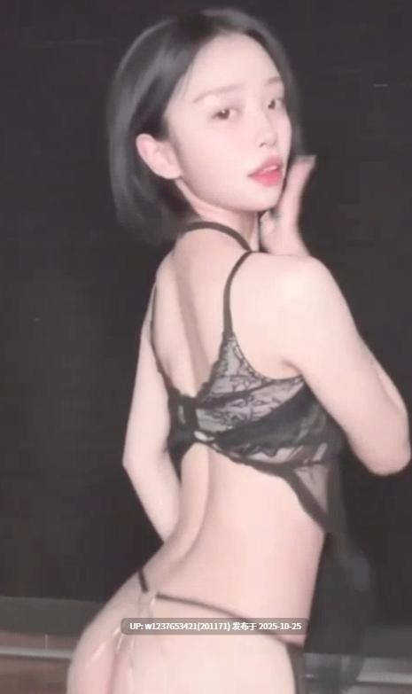【推特】韩国反差热舞萝莉福利姬：曾伊mllnjx 视频+写真+门槛内容全合集 【9G】-第9张图片-萌站