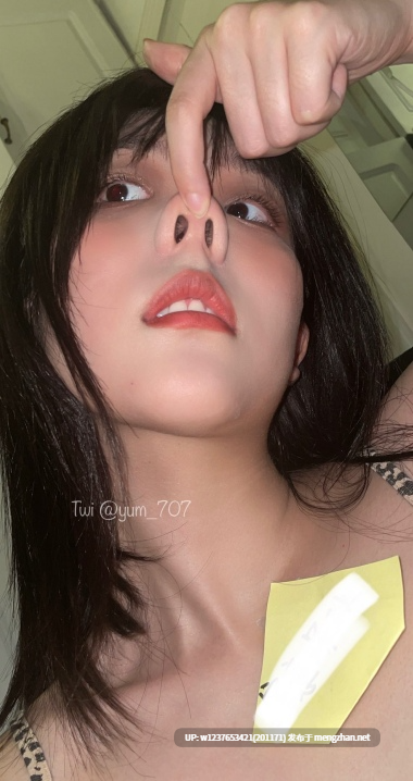神级反差裸舞女神【yum_707/玉米】各种抖奶舞、卡点舞、脱衣舞....超绝阿黑颜、自慰、扩张、调教-截至2025年9.04往期大合集【48P/348V/35.7G】-第10张图片-萌站 神级反差裸舞女神【yum_707/玉米】各种抖奶舞、卡点舞、脱衣舞....超绝阿黑颜、自慰、扩张、调教-截至2025年9.04往期大合集【48P/348V/35.7G】-第10张图片-萌站