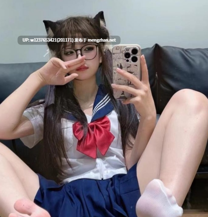 【微密圈】抖音/B站玉足少女【美羊羊桑（芙仔很甜】，眼镜萌妹反差视图合集-微密圈+铁粉空间【5000PNV-12.3G】-第16张图片-萌站