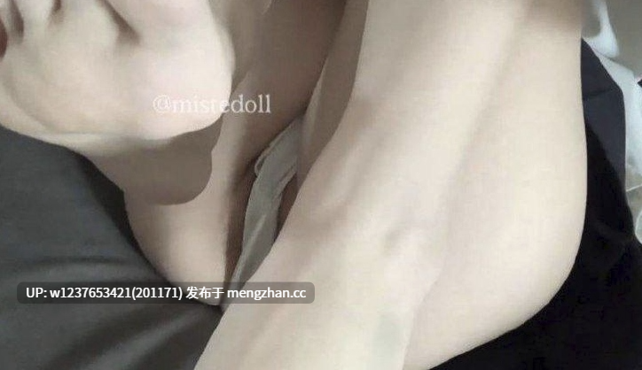 【推特】清纯可人福利姬【困困熊】超绝粉嫩小屁股，骚穴白虎展示，高质量视图合集【242M】-第2张图片-萌站