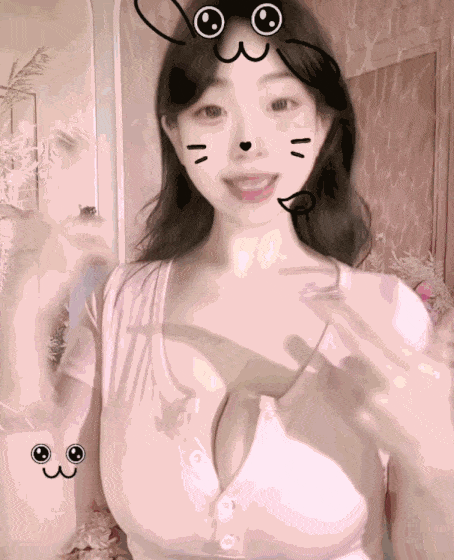 【个人激推❤️】B站擦边主播童颜巨乳【女丑女丑是妞妞】G奶上蹿下跳,超大奶量抖音风热舞,萝莉颜值超绝反差【883M】-第9张图片-萌站 【个人激推❤️】B站擦边主播童颜巨乳【女丑女丑是妞妞】G奶上蹿下跳,超大奶量抖音风热舞,萝莉颜值超绝反差【883M】-第9张图片-萌站