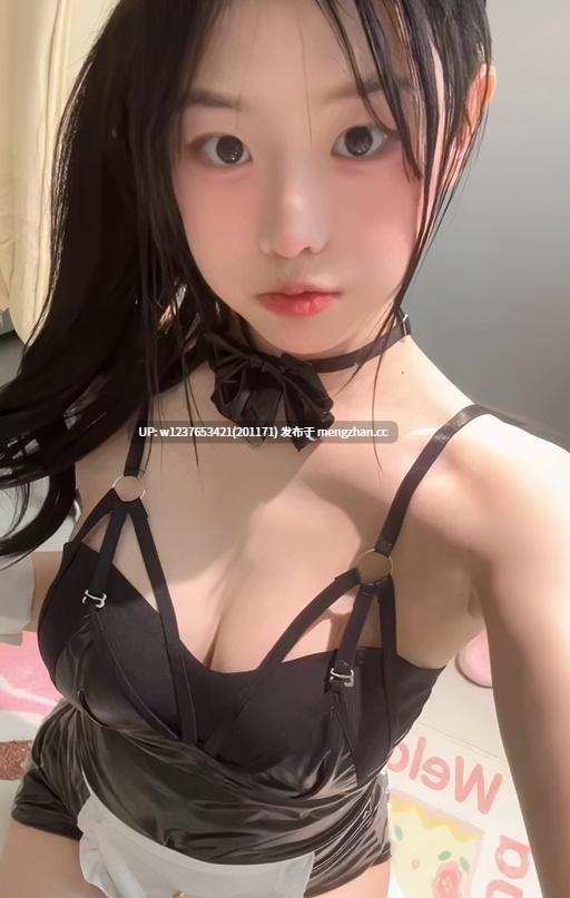 【微密圈】抖音美乳萝莉【亲亲岩】，肉腿热舞顶跨，清纯颜值，淫乱抖臀甩奶~~【49P 120V 3.9G】-第3张图片-萌站