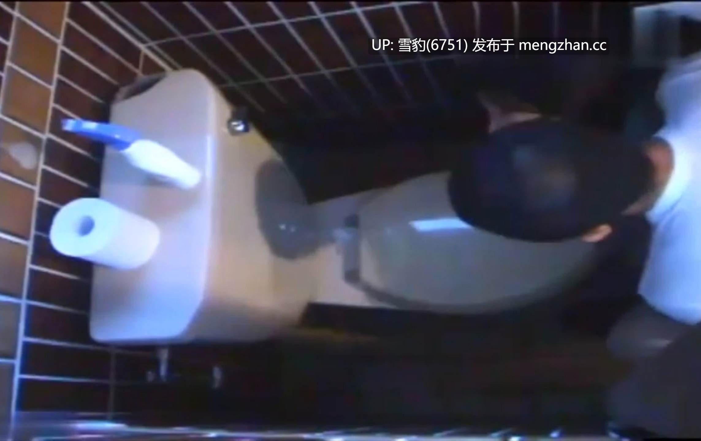 厕所捡尸性感女神直接干