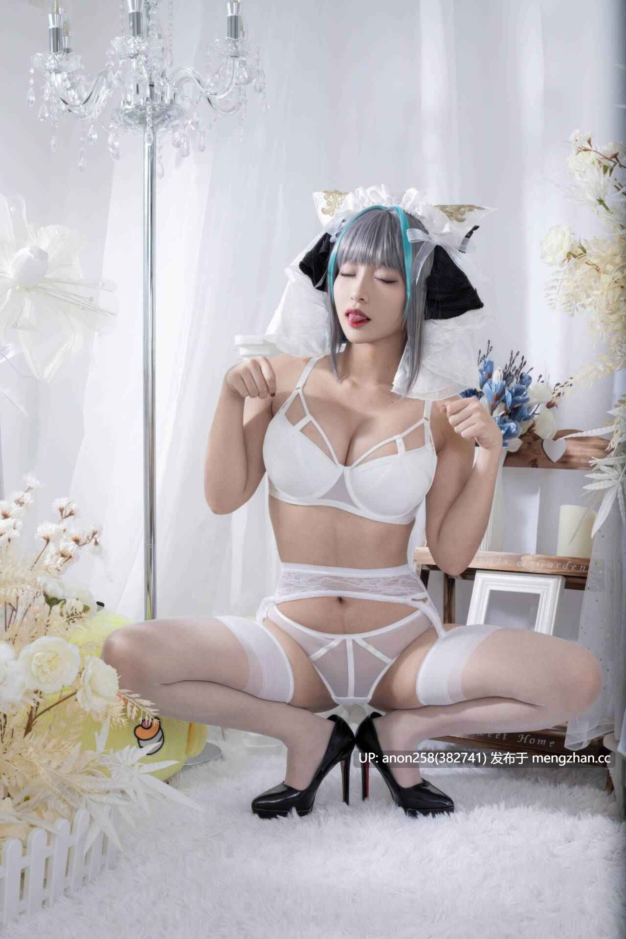 洛璃LoLiSAMA - 碧蓝航线 柴郡 同人内衣 [66P 524MB][度盘]