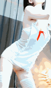 虎牙顶尤颜值天花板极品清纯【刘钞钞】 劲爆骚舞，超绝诱惑小表情~【素的】【10V-2.42G】-第14张图片-萌站