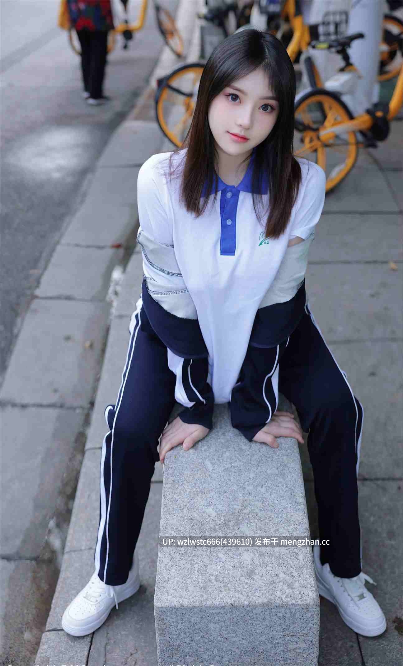 豆瓣酱 性感学妹制服 84P-第4张图片-萌站