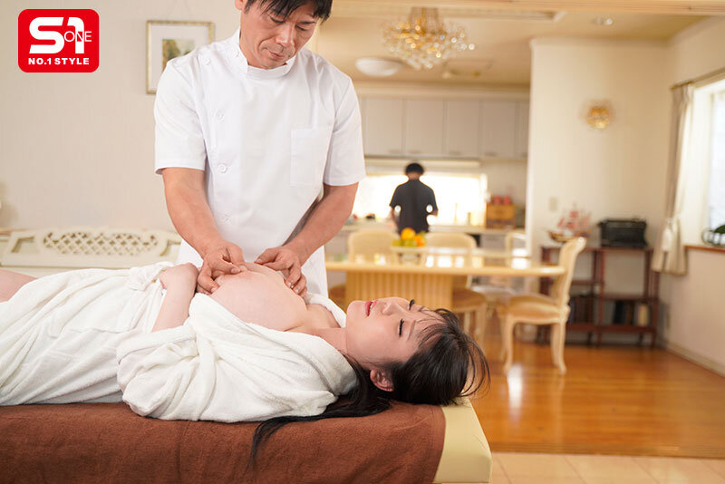 平日午後3時。私は「妻」を脱ぎ捨てた。際どいマッサージは不倫になりますか？ みなみ羽琉 生写真3枚付き-第9张图片-萌站