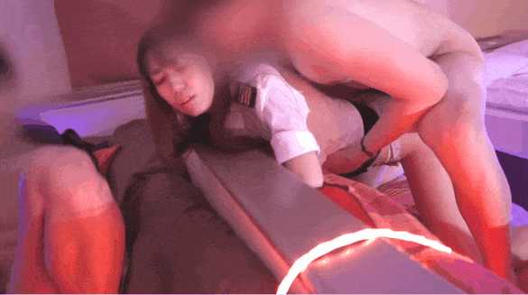 Myfans 野獣の会 vol.121 6P 女警官大战 SWAT 特警队~完美露脸~-第4张图片-萌站
