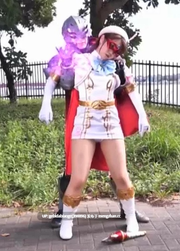 魔法美少女战士极光-第4张图片-萌站