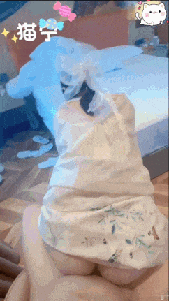  【猫宁 司雨】后入唯美汉服仙女小姐姐，美美的玲珑小脚足交，樱桃小嘴深喉口交，美美的脸纤细的腰，超级嫩穴爽上天了.  #白虎   #口爆   #足交  -第3张图片-萌站