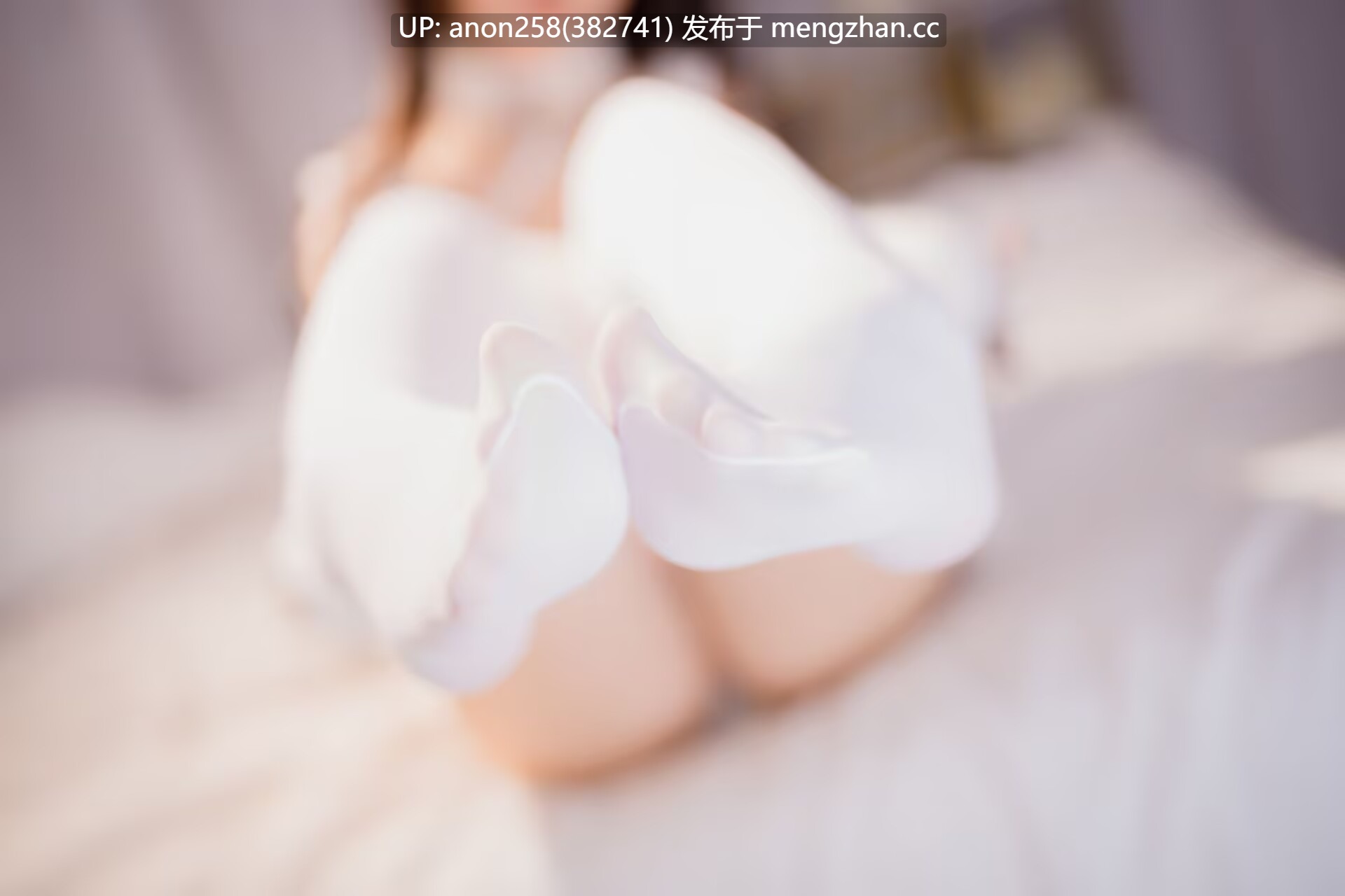 神楽坂真冬 - 毛绒白兔 [75P2V 316MB][度盘]