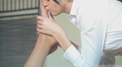 【百合/丝袜/女同/性玩具】adria.a.through.thin.black.pantyhose