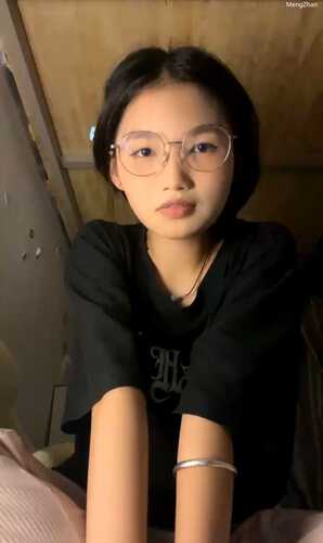 网红困困兔清纯烧货宿舍淫荡直播无水印视频，真的太反差啦?