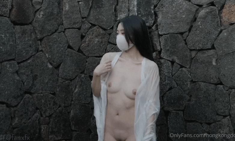 M21-479  ?#yuahentai #反差 #母狗?  口交限定 小母狗最近表现不错，射在嘴里作为奖励，还有一个肛门插入尾巴被拉出的场景